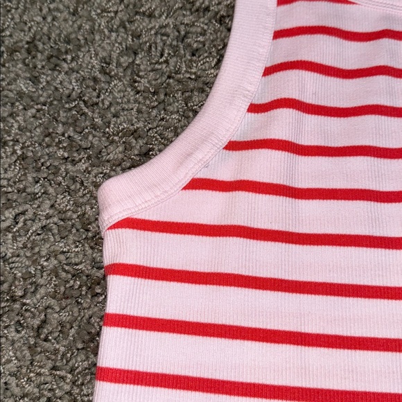 (2) Juniors Ribbed Tank Tops SO (Large) NWT - Picture 9 of 11